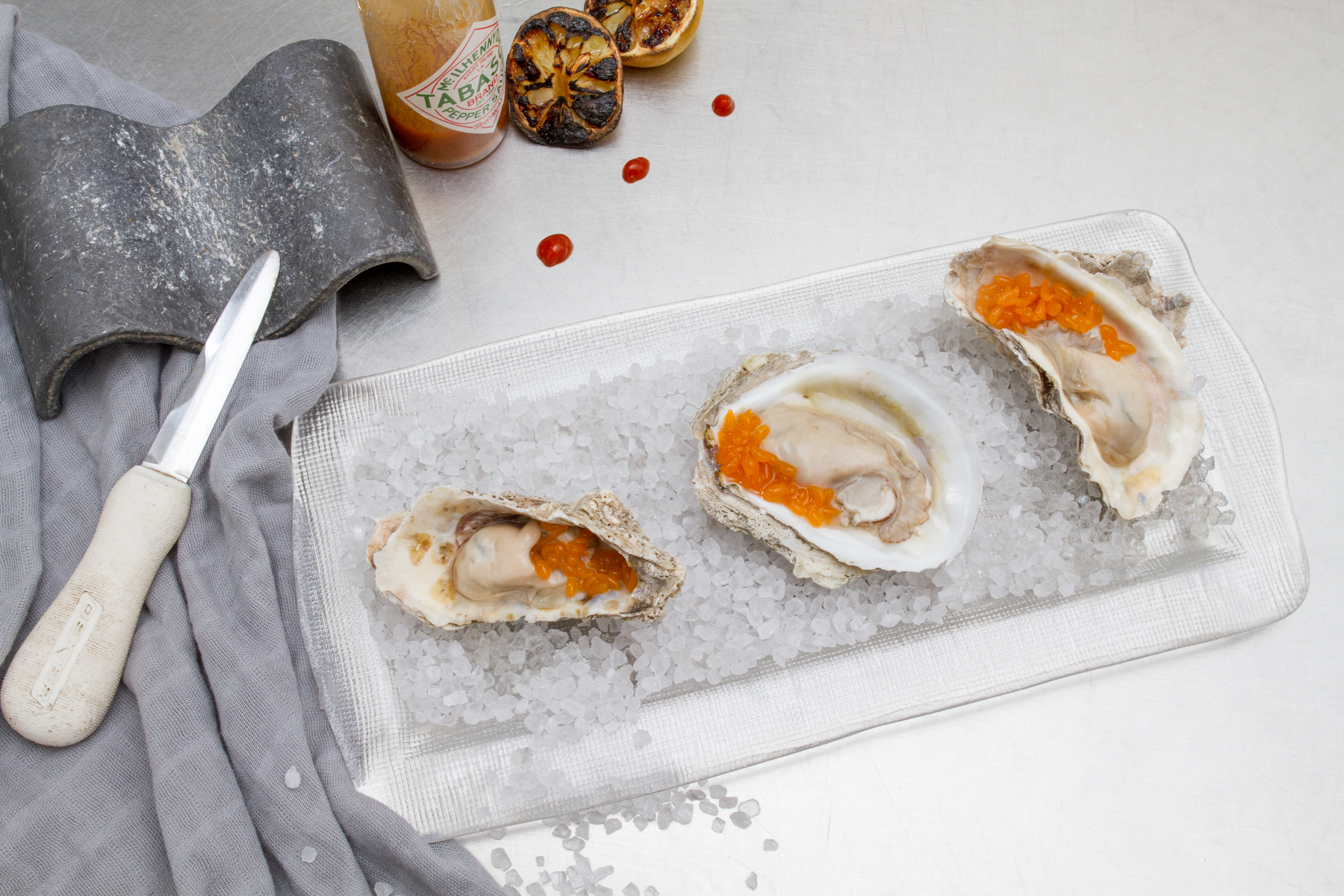 Raw Oysters, garnish: Tabasco Caviar | PHOTOGRAPHER: Jessica The Photographer