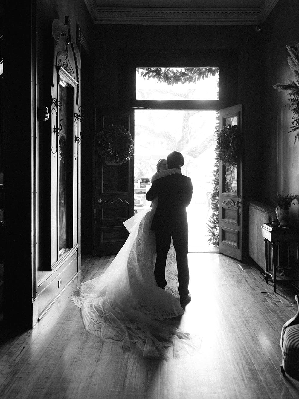 Hillary + Zachary’s Wedding at The Columns Hotel New Orleans