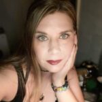 Mystic Myndee Tarot Reader